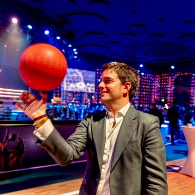 PabloCabello's profile picture. La #Actitud es mi motor para seguir creciendo. El límite se lo pone uno mismo! #Vamossss #Sportsmarketing #Sportsheadhunting