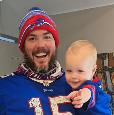 go bills. fundraiser, photographer, stained glass artist, and dad. (he/him)