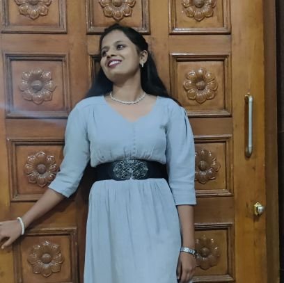 NandhinivSrini1's profile picture. medico