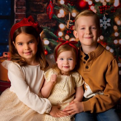 juliegagnonland's profile picture. 