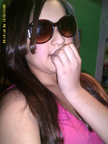 Garota que cresceu e mudou e aprendeu com o seus erros e viver em Paz e nao importa do que os outros pense de mim beijos
