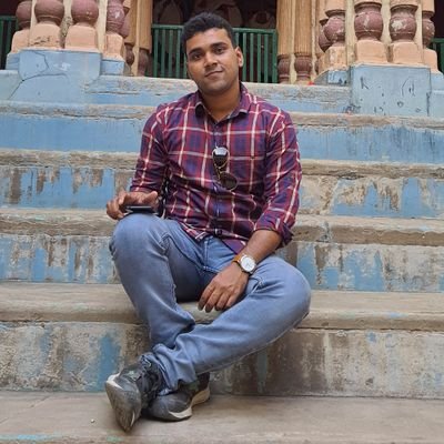 Interested in Queer and Gender Studies/ LGBTQ+.
Completed M.A. in English literature, Presidency University Kolkata.
Wish to pursue a career in academics.