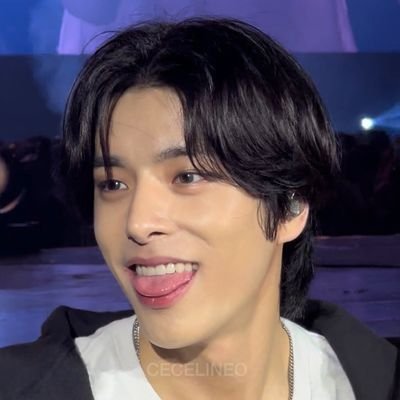 vsusbauus's profile picture. Jake y yo en un bote pescando