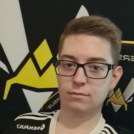 🇨🇵  
Joueur RL PEAK 1754 /
STREAMER YTB & TWITCH  /
CODE CRÉATEUR STYL-KILLER #AD
#VForVictory #GentleM8