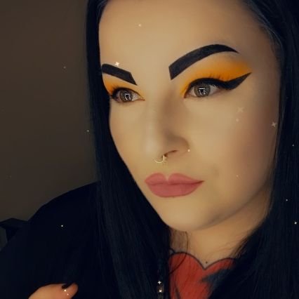 Torkid's profile picture. Bitching about life, one day at a time.