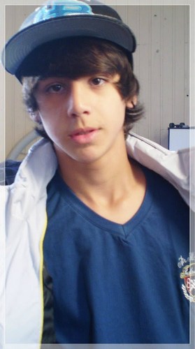 FC Oficial de @WeeesleyC . 


Moderação @saadoamor