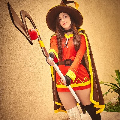 Magaliciousnes's profile picture. Player casual de Dead by Daylight, amante de los manhwas y las aceitunas (?
No hay mucho que ver acá, pero te invito a ver mis clips en medal: