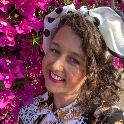 jilldianepope's profile picture. Anthropology and gender studies PhD @unimelb (and sometimes writer). Overthinking drag, care and ghosts in late post-socialist Belgrade. She/her.