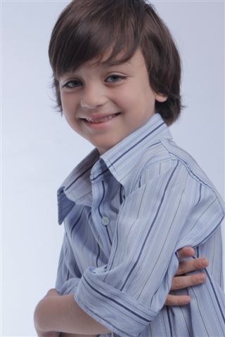 Modelo Kids .. 
Contato .(15)91454983