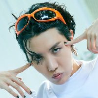 mina ๐ (@loofmina) 's Twitter Profile
