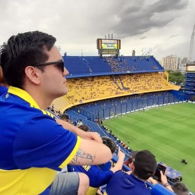 BOSTERO Y RIQUELMISTA
⭐️74⭐️