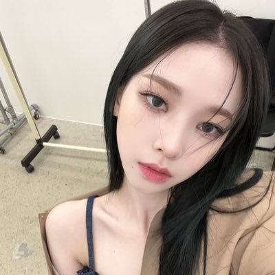 mixerzfandom's profile picture. midzy