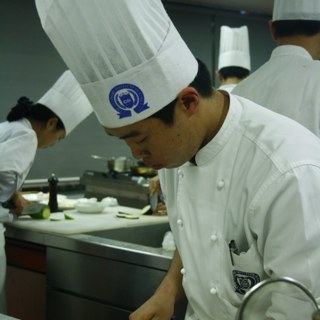 Vava9158's profile picture. 93년생.한국외식조리전문학교 호텔조리과 12학번
이태리조리사 꿈.  400D  IPHONE 3GS . 인천