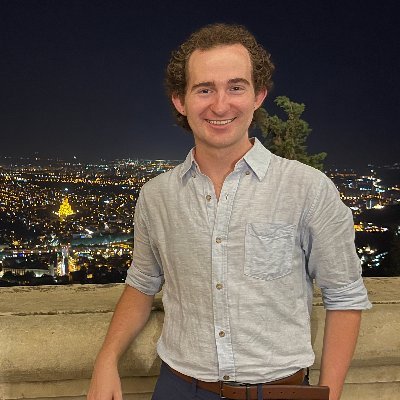 Chemistry Graduate Student in the Stupp Lab @ NU | Northwestern ‘21 (Chemistry, Global Health, Slavic Studies)