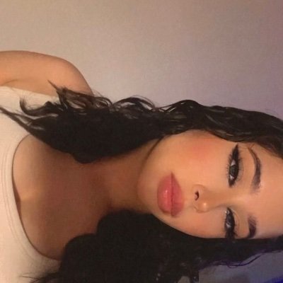 pvnklover's profile picture. too busy eating my weight in boba