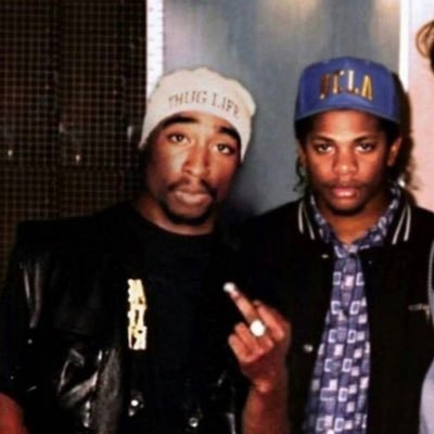 DracTalkin's profile picture. 🈲