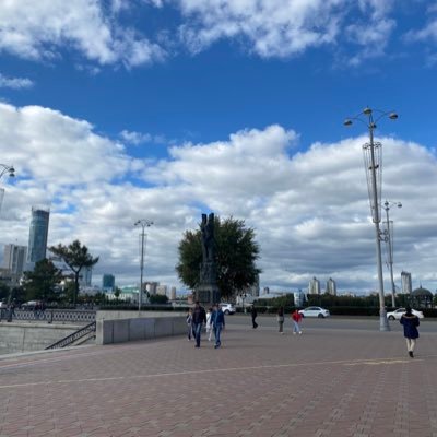 hunghien123's profile picture. 