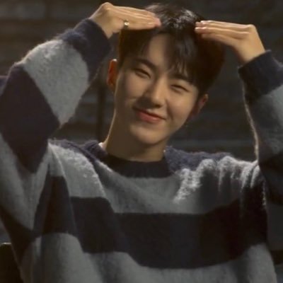 인증 및 계좌 받고 거래 파기 하시면 블락 서로서로 매너있게 거래해요!!🐯🐹🐹 교환은 메트 참고해주세요! 3명에서 같이쓰는 계정이에요! 하자 예민하신분은 구매 ❌