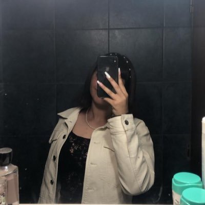 ig: @chiniita_ibanez