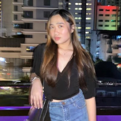 wintertaes's profile picture. She is strong and 22