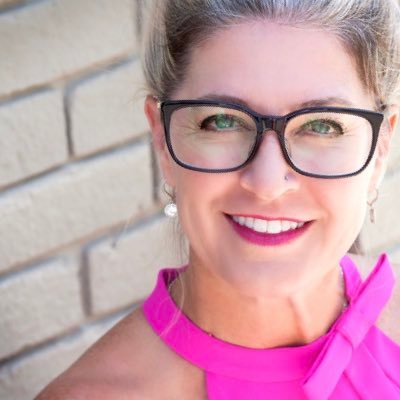 Passionate about helping u overcome anxiety, fear, chronic pain & trauma. Intl.Speaker, Coach, Hypnotherapist CA lic. LPCC& LMFT. Help u heal & be ur true self.
