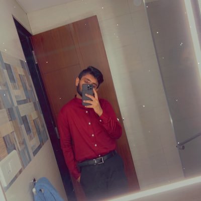 Nigeee23's profile picture. :)