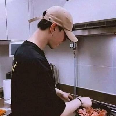 JOHN01_BLUe's profile picture. 