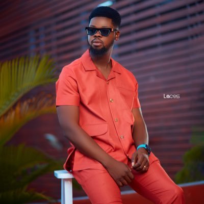 Airnextlace's profile picture. Young CEO || Visual Artist• Business Magnate • Entrepreneur 👔😎 IG @Laces_mfactor  @Lacesconcept @Lacesweddings | 6’2 |