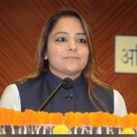 Dr. Shelly Oberoi (@oberoishelly) 's Twitter Profile