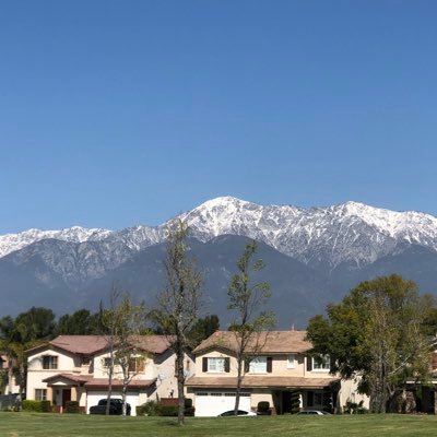 AolifoH's profile picture. 生活方式 政治 旅遊 政府與政治 美國與全球