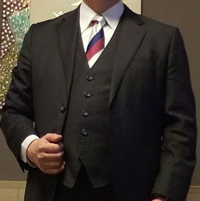 manjome1979's profile picture. イケメンになりたい自称イケメン
スーツ、映画、音楽、ドラマなど、趣味の事で繋がりましょう！