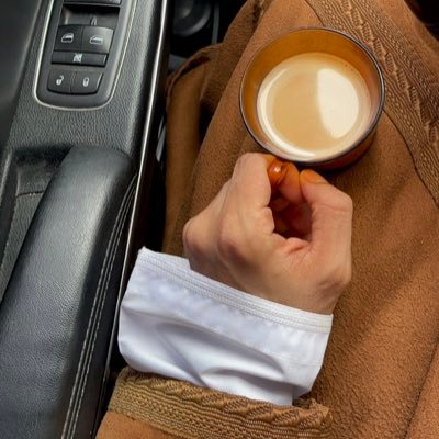 shinopi91's profile picture. Reading , Music ,  Netflix ,  Fitness  ،Anime, PS4.