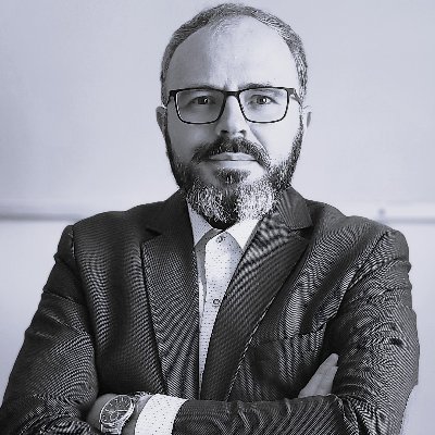 Chief Operating Officer - @oferonetwork
Engaged in a mindblowing project that will definitely rock the cryptoverse https://t.co/CVOBTdoNHc