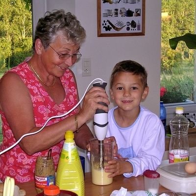 PaulClaverie4's profile picture. Vie ta vie dangereusement mais n'oublie pas d'être savant