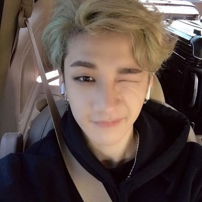 jjeongeei's profile picture. only stay | jeongin biased