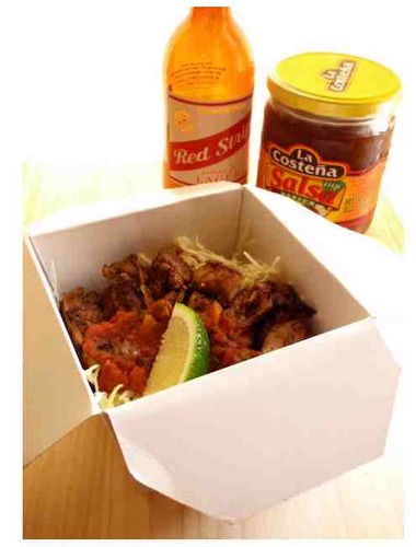 つくば市内で営業中！ジャークチキンの移動販売、 ★Inna di morrows★(@yag06)の片割れです(・∀・)♪ おいしいもの作るの、食べるの、大好き！