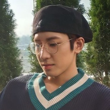 m1nw0npjm's profile picture. fan account