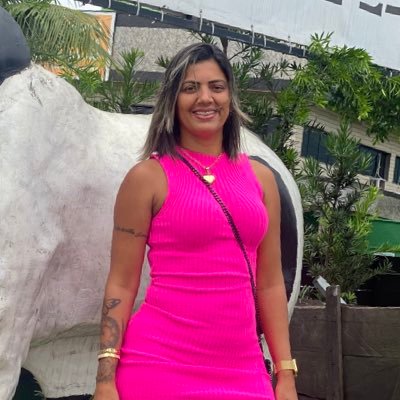 Luciana26427375's profile picture. permita -se ❤️