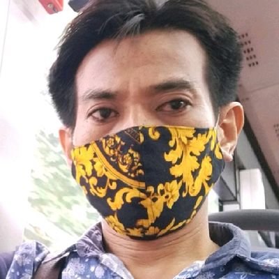 adimulyono471's profile picture. 