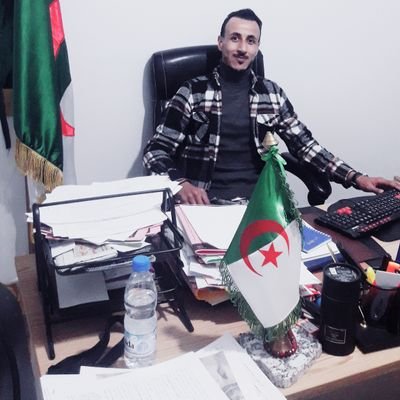 سبحان الله وبحمده سبحان الله العظيم.        .                            Militant politique et des droits de l'homme⚖🇩🇿