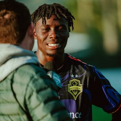 🔗Professional football player of @soundersfc. @tacdefiance 📍 I believe in Jesus !