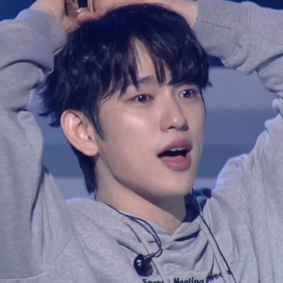 jinyoungsooni Profile Picture