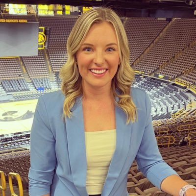 Sports reporter and weekend anchor at @KCRG. @UIowa alum. From Bellevue, NE. Wife to @NP_Thatch. Dog mom to Jax. Story ideas: chelsie.brown@kcrg.com