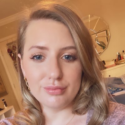 miss_torilouise's profile picture. Some of my favorite things include beauty products, reality shows, dogs, and the color pink. Always choose peace ✌🏻❤️🌸