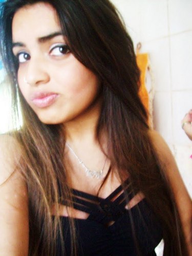 14 anos , Corinthiana & Taurina (: '        Segue? :} '