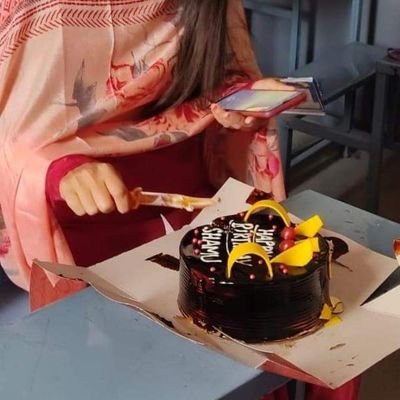 ❤️ allahmdulillah for everything ❤️
B.ed special educator, pursuing M.A psychology, India (jammu and Kashmir)🇮🇳