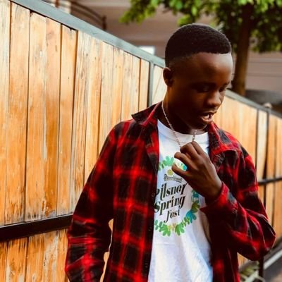 Nickmantebu1's profile picture. My life my rules 
Praise God. A certified Liverpool fan ⚽
Gamer 🎮