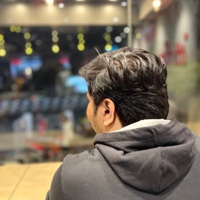 Vengade87802870's profile picture. Software Developer 👨‍💻