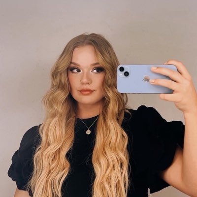 macalyn_lacrone's profile picture. 🌿🌘🌟🪴