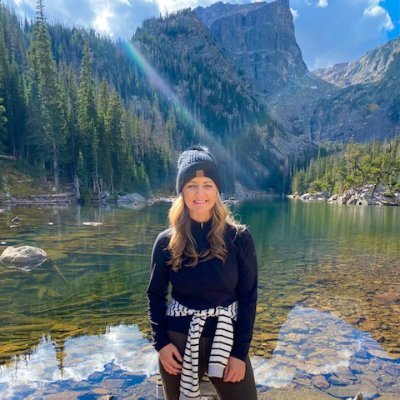 I’m THE Road Trip Queen, a trusted travel resource here to help you plan epic adventures across the US!